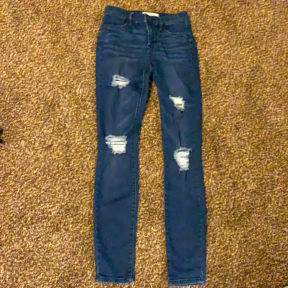 Pac Sun Super Stretch Jegging with rips